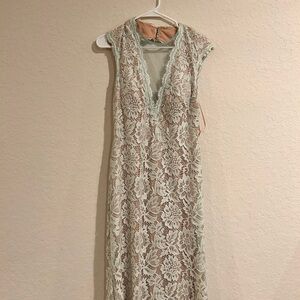 Betsy & Adam Cream Lace Backless Dress